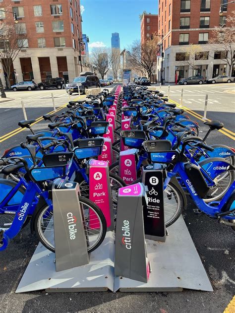 Citi bike station near me. Service updates New stations, service updates, and our valet schedule updated each week to keep you informed on any changes in service. Last updated … 
