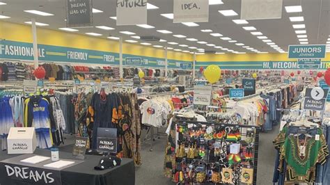 Visit your local Citi Trends at 501 South Main Street. in Swainsboro, GA to find the latest urban fashion in juniors, plus, mens, kids, shoes, jewelry, watches and home décor at the lowest prices.