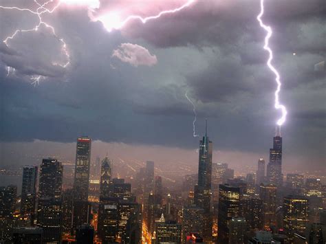 Cities fight to keep the lights on in extreme weather events
