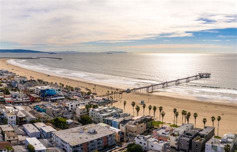 Cities near Venice Beach