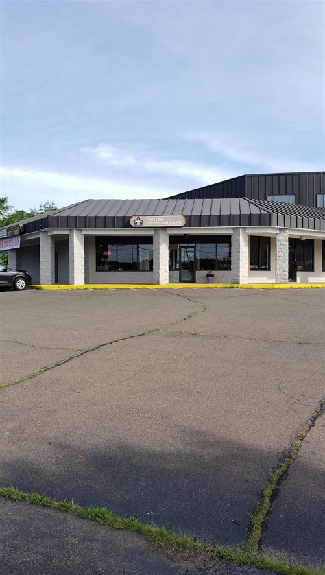 Citizens Bank - 430 Foxon Road (Rte. 80) (East Haven, CT)