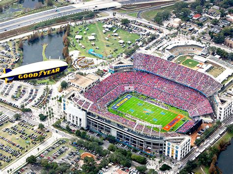 Citrus bowl stadium. Jan 1, 2024 · Iamaleava tied a UT bowl record with three rushing TDs. And he was 12-of-19 passing for 151 yards, one TD and no interceptions. He was named the Citrus Bowl MVP. The Vols built a comfortable lead ... 