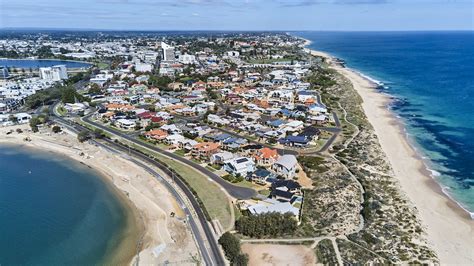 City Beach - Bunbury Centrepoint