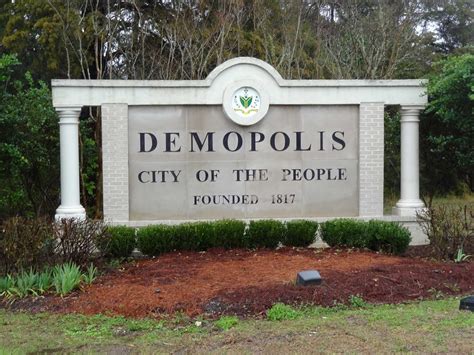 City of demopolis. Demopolis, Alabama (City of the People) Demopolis, Alabama is where the “City of the People” and two rivers meet. Demopolis is located on the white bluffs just below where the Tombigbee River and Black Warrior River come together. It was founded by a group of political exiles who had been banished from France following the defeat of Napoleon … 