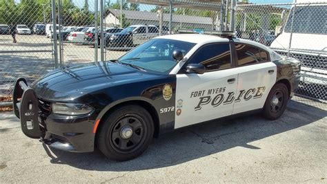 City of fort myers police department. Things To Know About City of fort myers police department. 