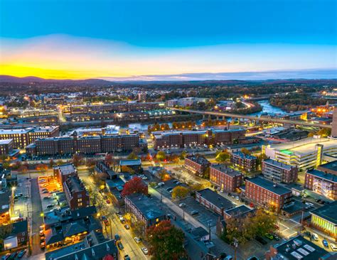 City of manchester nh. Welcome to Manchester - the largest convention, sports, entertainment, and arts & cultural destination in New Hampshire. There is so much to do, see and experience in Manchester including major concerts at the SNHU Arena, AA minor league baseball at Northeast Delta Dental Stadium, live performances at the historic … 