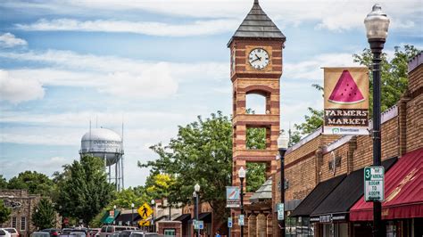 City of overland park. Due to the popularity of the tours, please book tours at least three weeks in advance. Book a Tour. 913-685-3604. Address. 8909 W. 179th Street. Overland Park, KS 66013. Hours. Open daily from 9 a.m.-5 p.m. Beginning April 4, the Overland Park Arboretum & Botanical Gardens will operate 9 a.m.-8 p.m. on Thursdays through Aug. 31. 