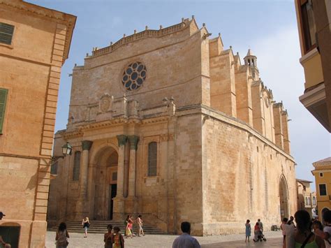 Ciutadella de Menorca Cathedral to Cova d