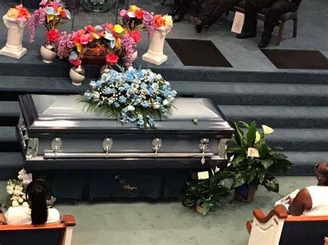 Cl page mortuary obituaries. All Obituaries - Weston's Mortuary offers a variety of funeral services, from traditional funerals to competitively priced cremations, serving Jacksonville, ... 