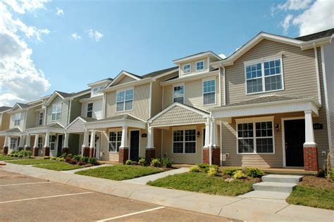 Clarksville tn apt. See all available apartments for rent at The Preserve at Spring Creek in Clarksville, TN. The Preserve at Spring Creek has rental units ranging from 765-1318 sq ft starting at $1165. 