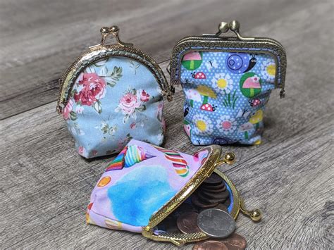 Clasp Coin Purse Tutorial 5 out of 4 Patterns