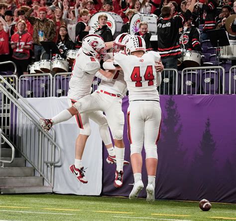 Class 6A state football semifinal: Centennial reaches championship game for first time since 1984