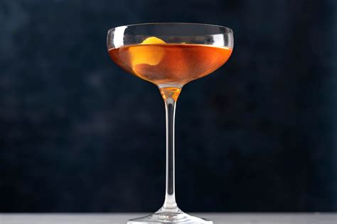 Classic Martinez Cocktail Recipe - The Spruce Eats