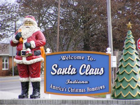 Claus indiana. Santa Claus is a city located in Spencer County Indiana. Santa Claus has a 2024 population of 2,608. Santa Claus is currently growing at a rate of 0.15% annually and its population has increased by 0.54% since the most recent census, which recorded a population of 2,594 in 2020.. The average household income in . Santa Claus is $121,080 with a poverty rate of 3.15%.The … 