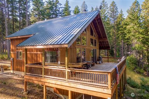 Cle elum homes for sale. OPEN TODAY. $2,147,000. 4 beds. 3.5 baths. 3,153 sq ft. 262 Black Nugget Ln, Cle Elum, WA 98922. Nanci Koss • Suncadia RE Sales Company. View more homes. Nearby homes similar to 170 High Country Ct have recently sold between $829K to $2M at an average of $525 per square foot. 