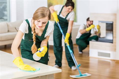 Clean houses jobs. Tips on how to secure cleaning jobs effectively. Below is a list of tips you can follow to help you find and secure cleaning jobs: Seek work within a small area: Choosing cleaning jobs near your location helps make the commute to and from home shorter, therefore saving you time and money. This also remains true for travel between … 