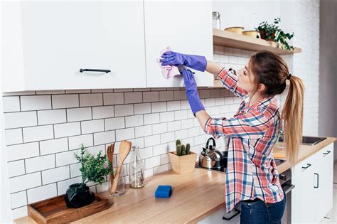 Cleaners Poppins Cleaning & Property Management