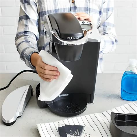 Cleaning A Keurig Coffee Maker Hometalk