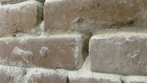 Cleaning lime mortar off stone? - The Historic District