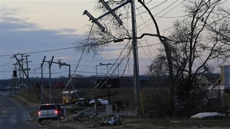 Cleanup, power restoration continues in Tennessee after officials say six died in severe storms