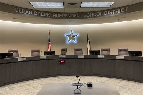 Clear Creek ISD board of trustees addresses parent concern with pass