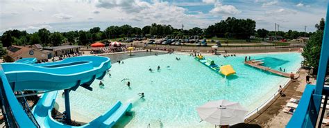 Clearwater Park Swimming Pool - Yogi Bear