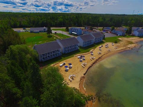 Clearwater lakeshore motel. View deals for Clearwater Lakeshore Motel, including fully refundable rates with free cancellation. Guests enjoy the free breakfast. Lake Huron is minutes away. WiFi and parking are free, and this motel also features an indoor pool. 
