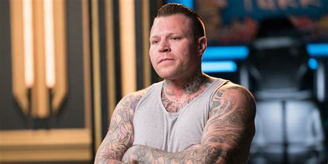 Cleen Rock One was born on August 6, 1977 (age 45) in United States. According to numerology, Cleen Rock One's Life Path Number is 2. He is a celebrity tattoo artist. Professional tattoo artist known as the owner of Las Vegas' Chrome Gypsy Tattoo. He rose to fame in 2014 competing on the fifth season of the Spike reality series Ink Master.. 