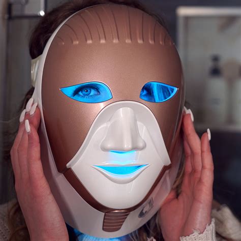 Cleopatra led mask. WHAT YOU NEED FOR GLOWING SKIN. LITERALLY! Bring the benefits of professional grade LED Light Therapy into the comfort of your home for a quick boost of beauty anytime you want! Designed to offer the benefits of LED Light Therapy in a safe, convenient, and comfortable mask. Covering the face and neck giving you maximum 
