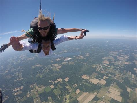 Cleveland Skydiving Center Garrettsville OH - Facebook