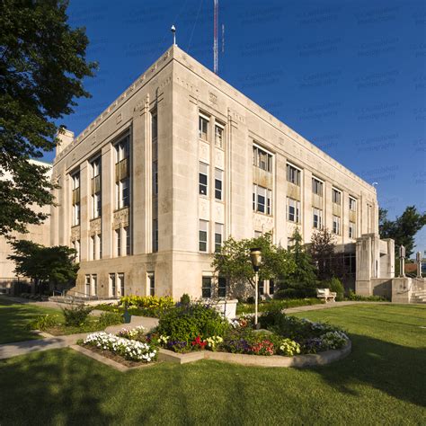 Cleveland county courthouse. Mar 25, 2020 · The court limited access to staff based on the discretion of the court. "Access to the Cleveland County Courthouse for judicial or court purposes shall be limited to employees designated by the ... 