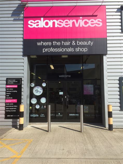 Cliffords Salons, Hemel Hempstead - Big Red Directory