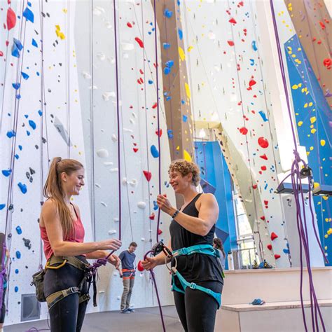 Climbing class chicago.  Regular $28Student* $23Family+ $79 *Under Up your clim...
