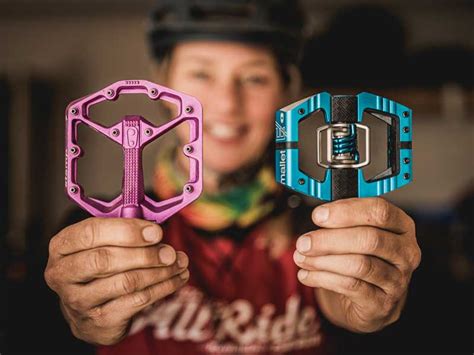 Clipless Vs Flat Pedals for Mountain Biking - Liv Cycling