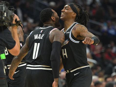 Clipperholics - Woj broke the James Harden trade from the most miserable place on earth. Kdelaney. |. Nov 1, 2023. Los Angeles Clippers news, scores, standings, and insights. Stay updated on the NBA's Los Angeles ...