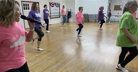 Clogging gains interest in Ky for stress relief and exercise