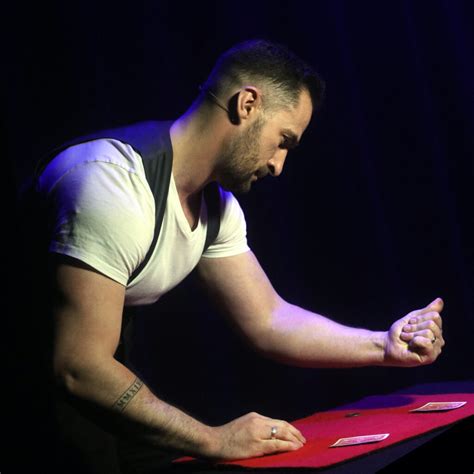 Close up Magician and Illusionist Matthew McGurk