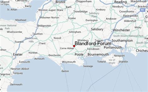 Closest airport to Blandford Forum