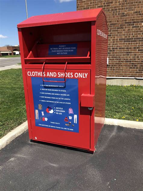 Clothes drop off box. ‍Donations of clothing, wearable shoes, and accessories are accepted. We have several donation bins located throughout the F-M metro for your convenience. 
