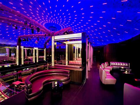Club liv miami fl. General Information. LIV is open Wednesdays through Sundays, from 11 p.m. to 5 a.m. It offers VIP tables, private skyboxes, three full-service bars and a lavish main dance floor. … 