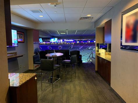 The Wells Fargo Center has 18 club suites, 26 balcony suites and 82 lower level luxury suites. The lower level suites are the nicest and most expensive. They wrap around the entirety of the Wells .... 