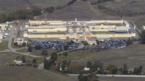 Cmc prison. Apr 1, 2024 · SACRAMENTO — Gov. Gavin Newsom went far beyond the promise he made in his first year in office to close at least one California state prison. But now, he is … 