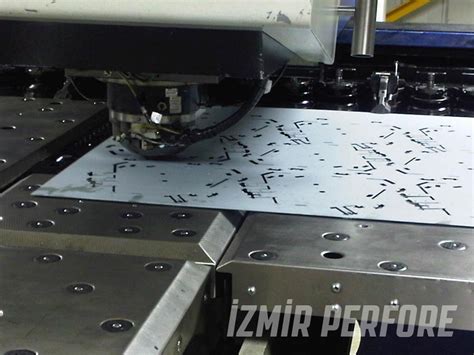 Cnc Punch Perfore. 