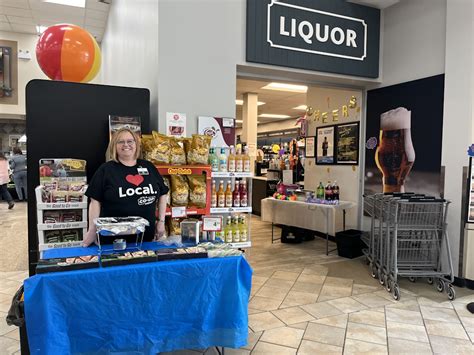 Co-Op Foods, 215 2ND ST, WEYBURN Weyburn