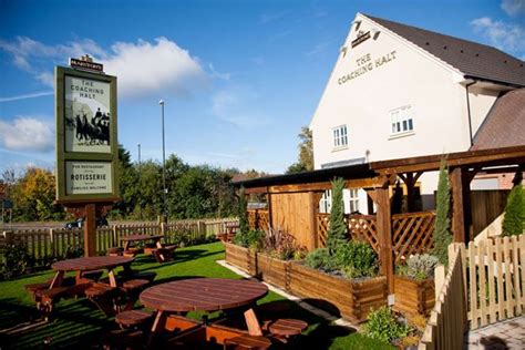 Coaching Halt Crawley - Home - Facebook