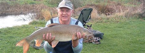 Coarse and Barbel fishing on the Dorset Stour - Meadowbank Holidays