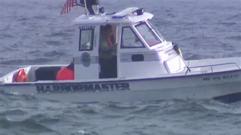 Coast Guard searches for 4 missing fishermen off