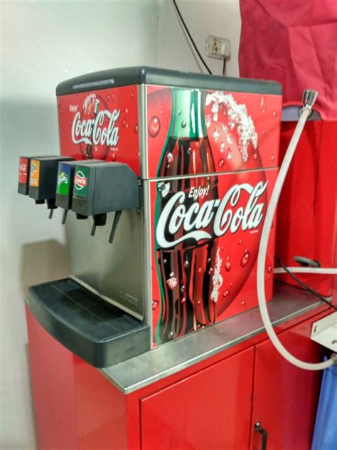 Coca cola drink machine. The following are some of the main machines used in the production of Coca-Cola: 1. Water treatment system – A large amount of water is used in the production of Coca-Cola, so the water treatment system is particularly important. Water treatment systems include water purification equipment for filtering, softening water, removing … 