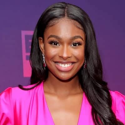 Coco Jones Biography (Age, Height, Boyfriend & More)