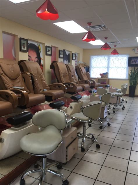 Find 9 listings related to Paradise Nail Spa in Pequanno